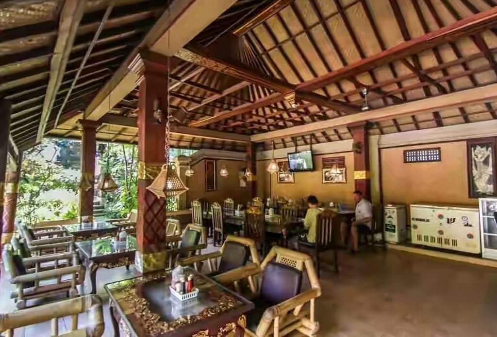 Dewa Bharata Bungalows Legian Exterior foto