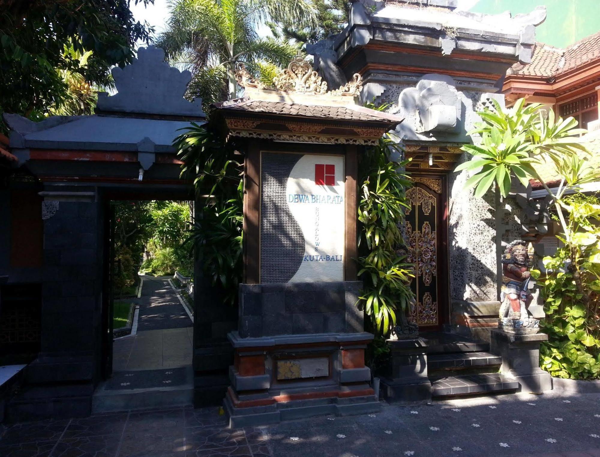 Dewa Bharata Bungalows Legian Exterior foto