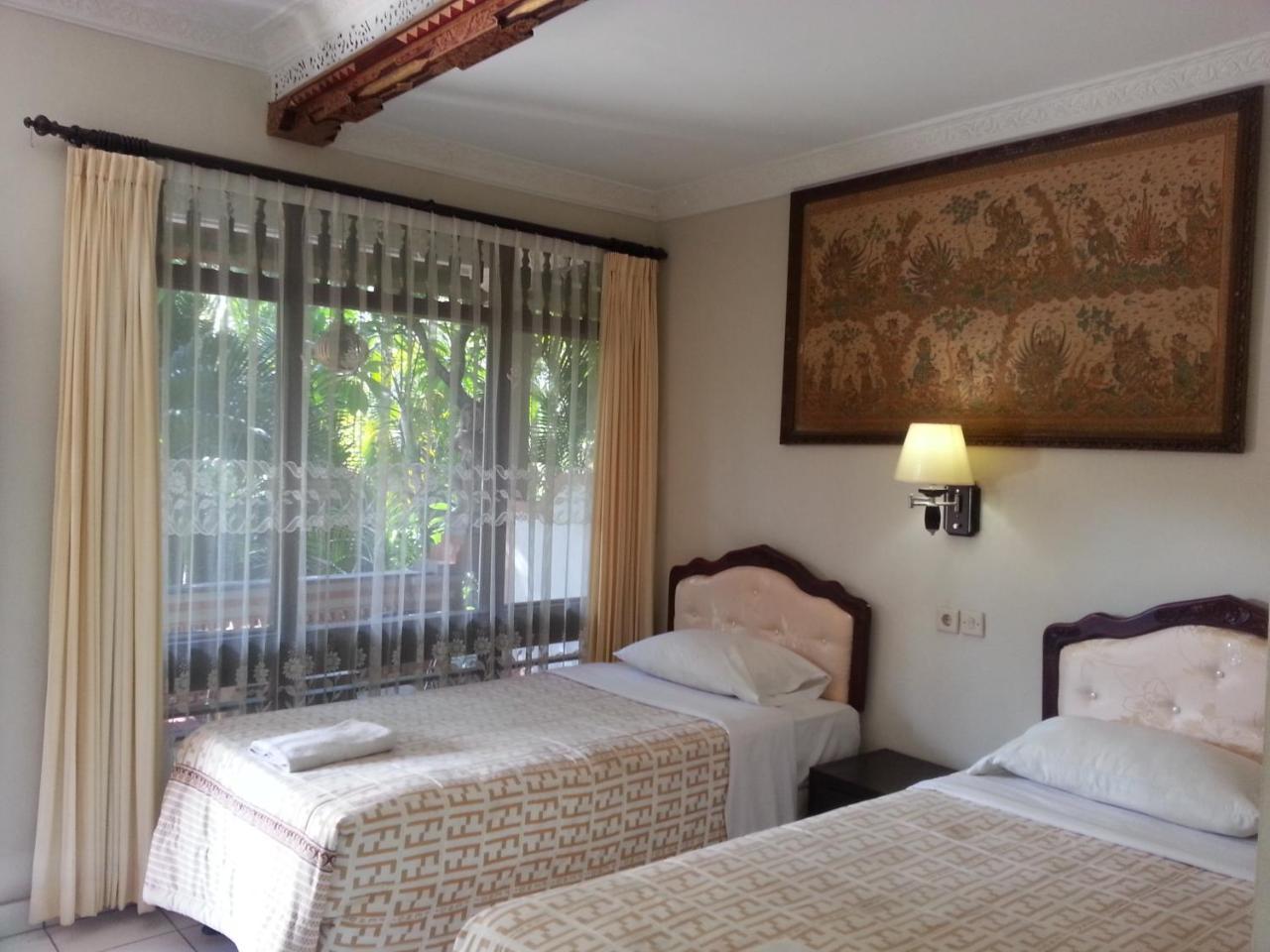 Dewa Bharata Bungalows Legian Habitación foto
